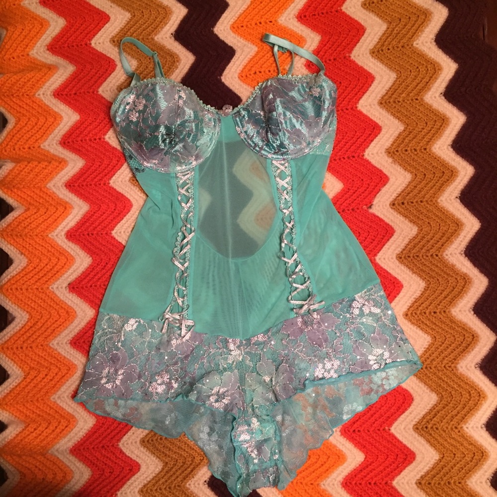 Fredrick’s Of Hollywood Teal Bodysuit Sz 34